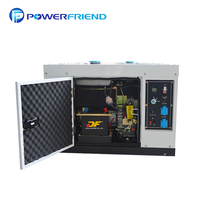 Generator AC Fase Tunggal Putih Generator Daya Portabel 4.5KW 5KVA Disuntikkan langsung