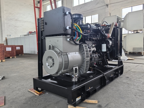 kasus perusahaan terbaru tentang Generator yang dibuat khusus untuk aplikasi kendaraan militer